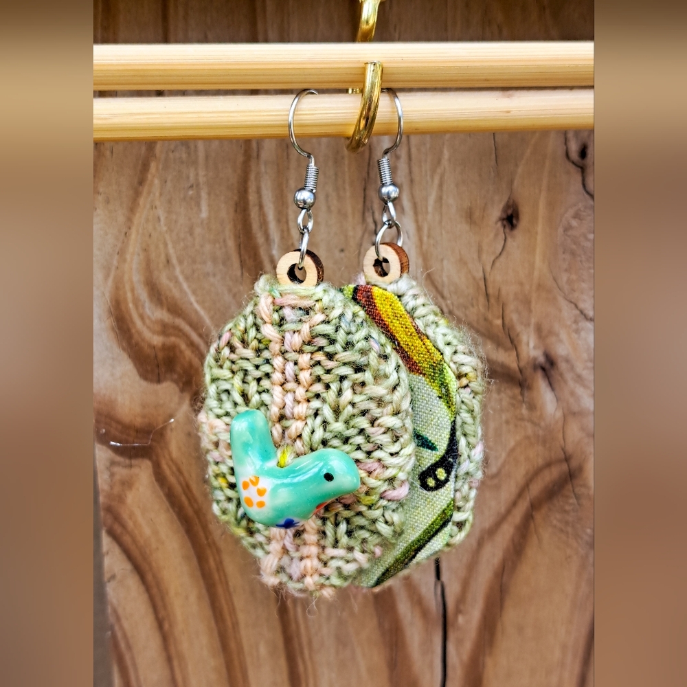 Green Knit Hexagon Earrings with Hand Embroidery Elements and a Bird-Shaped Bead - Picture 10 of 16
